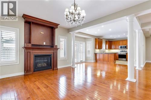 3137 Countess Crescent, Mississauga, ON - Indoor Photo Showing Living Room With Fireplace