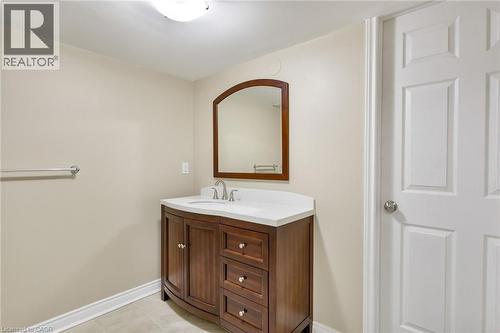 3137 Countess Crescent, Mississauga, ON - Indoor Photo Showing Bathroom