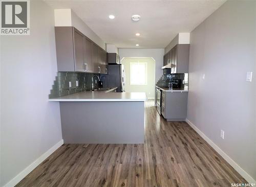3-4 75 And 85 Atlantic Avenue, Kerrobert, SK - Indoor Photo Showing Kitchen