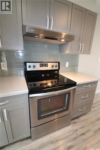 3-4 75 And 85 Atlantic Avenue, Kerrobert, SK - Indoor Photo Showing Kitchen