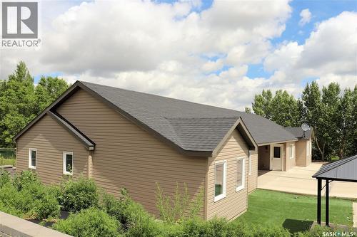 1-2 55 And 65 Atlantic Avenue, Kerrobert, SK - Outdoor