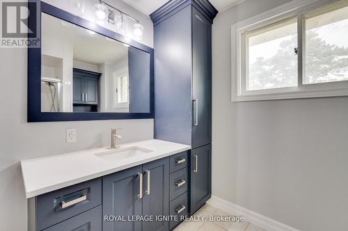1761 Daleview Crescent, Cambridge, ON - Indoor Photo Showing Bathroom