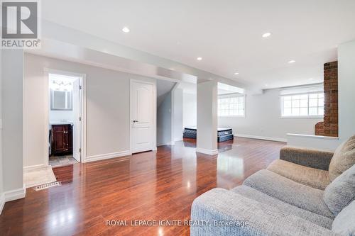 1761 Daleview Crescent, Cambridge, ON - Indoor Photo Showing Living Room