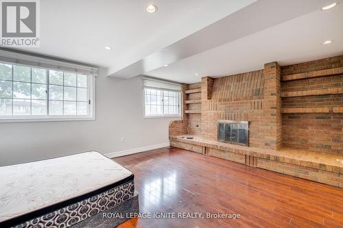 1761 Daleview Crescent, Cambridge, ON - Indoor With Fireplace