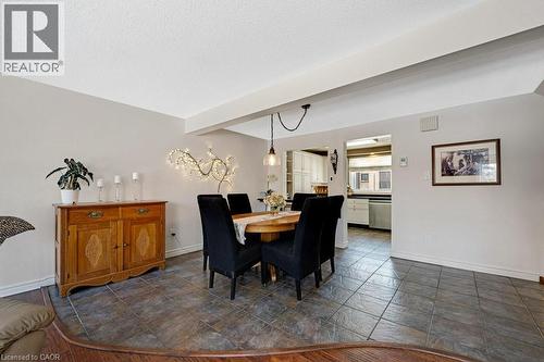 220 Salisbury Avenue Unit# 23, Cambridge, ON - Indoor Photo Showing Dining Room