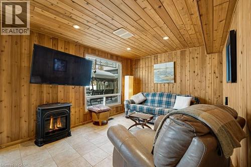 220 Salisbury Avenue Unit# 23, Cambridge, ON - Indoor With Fireplace