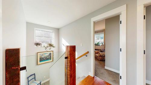 1-323 Banks Street, Kimberley, BC - Indoor Photo Showing Other Room