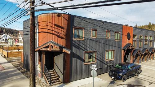1-323 Banks Street, Kimberley, BC - Outdoor