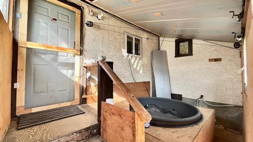 302 6Th Avenue, Nakusp, BC -  Photo Showing Other Room