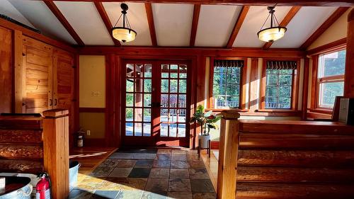 785 Beech Road, Nakusp, BC - Indoor Photo Showing Other Room