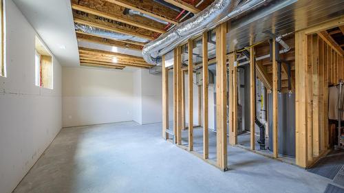 159-200 Grand Boulevard, Kamloops, BC - Indoor Photo Showing Basement