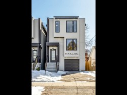 21B Roseland Drive  Toronto, ON M8W 1Y3