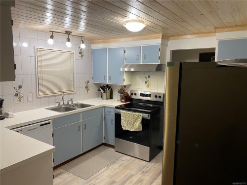 614 5Th Ave, See Remarks, BC 