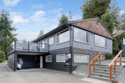 985 Malaspina Cres  Nanaimo, BC V9S 2Z9