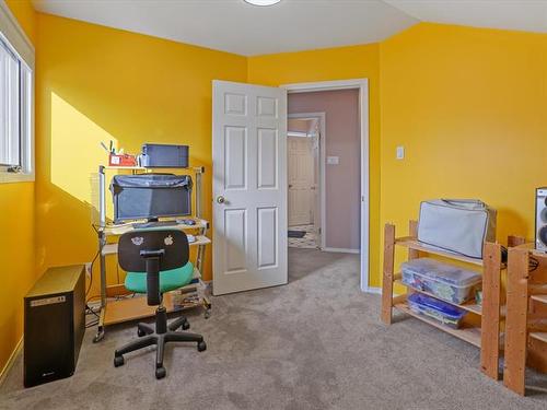 51 Cunnington Ave, Winnipeg, MB 