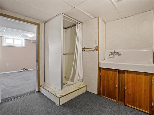 51 Cunnington Ave, Winnipeg, MB 