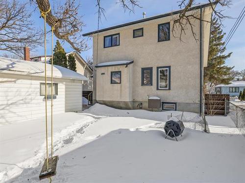 51 Cunnington Ave, Winnipeg, MB 