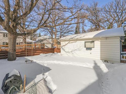 51 Cunnington Ave, Winnipeg, MB 