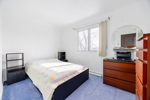 Chambre à coucher - 22 Rue Sunnydale, Dollard-Des-Ormeaux, QC - Indoor Photo Showing Bedroom