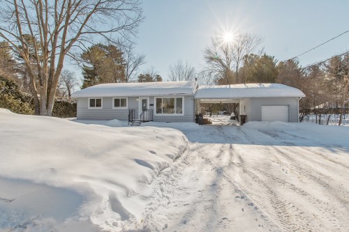 1750 Tsse Andrew  Mascouche, QC J7L 2G6