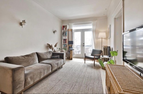 Living Room - 6-1630 Av. Van Horne, Montréal (Outremont), QC - Indoor Photo Showing Living Room