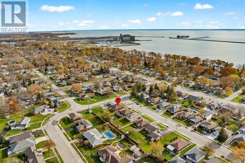 7 SOUTH CRESCENT  Port Colborne (Sugarloaf), ON L3K 2X8