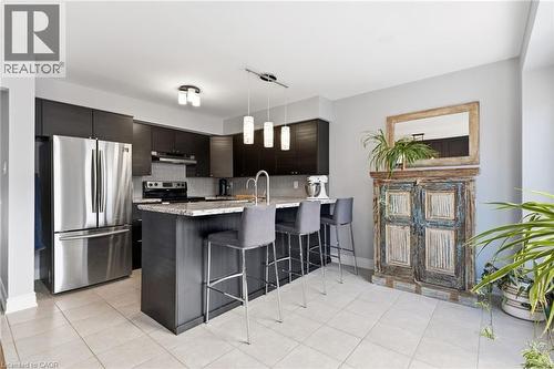 5123 Dryden Avenue, Burlington, ON - Indoor Photo Showing Kitchen