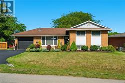 4326 HILLVIEW Drive Beamsville, ON L3J 0H8