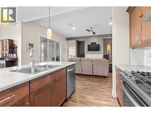 2372 Oglow Drive, Armstrong, BC - Indoor Photo Showing Kitchen With Double Sink With Upgraded Kitchen