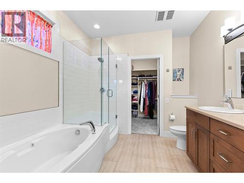 Ensuite - 2372 Oglow Drive, Armstrong, BC - Indoor Photo Showing Bathroom