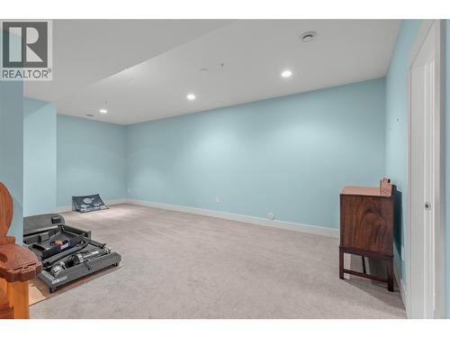 2372 Oglow Drive, Armstrong, BC - Indoor Photo Showing Other Room