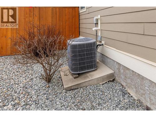AC for property - 2372 Oglow Drive, Armstrong, BC - Outdoor