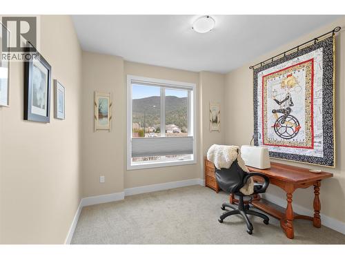 Bedroom on main level just off foyer - 2372 Oglow Drive, Armstrong, BC - Indoor