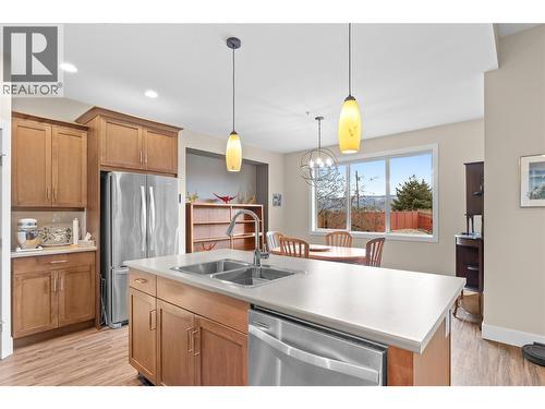 2372 Oglow Drive, Armstrong, BC - Indoor Photo Showing Kitchen With Double Sink