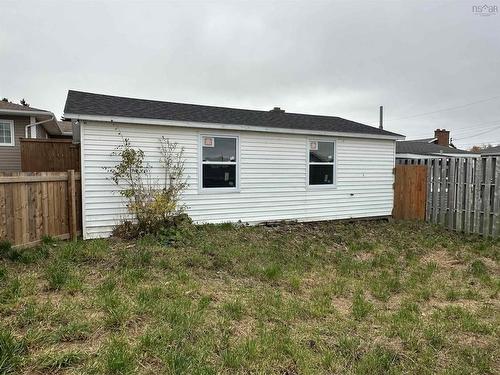14 Crescent Drive, Glace Bay, NS 