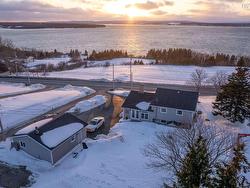 2182 New Waterford Highway  South Bar, NS B1N 3H7