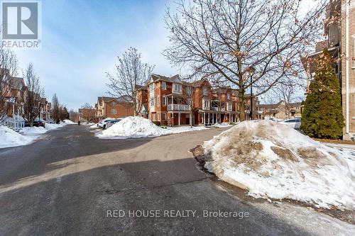 12 Naylor Lane, Ajax, ON - Outdoor