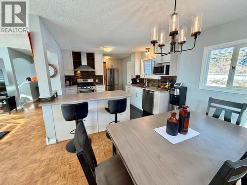 864 Old Loop Road, Vanderhoof, BC - Indoor Photo Showing Dining Room
