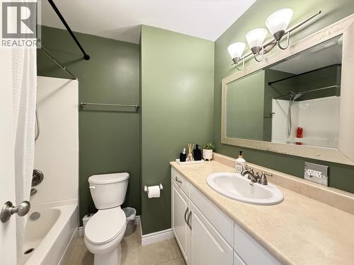 864 Old Loop Road, Vanderhoof, BC - Indoor Photo Showing Bathroom