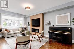 9 CHIMNEY SWIFT COURT Toronto, ON M9B 0C6