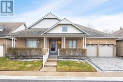 3 TUSCANY LANE  Brampton, ON L6R 1W5