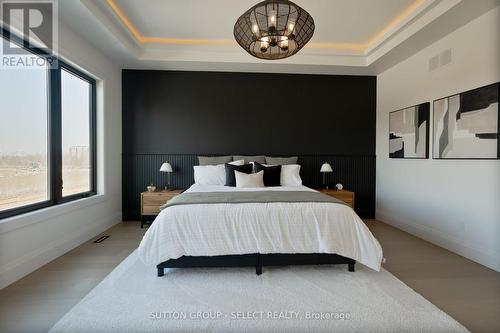 588 Creekview Chase, London North (North R), ON - Indoor Photo Showing Bedroom