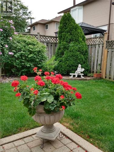 639 Rexford Drive, Hamilton, ON - Outdoor With Backyard