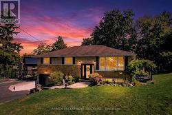 19 WALLACE PLACE  Haldimand, ON N3W 1G4