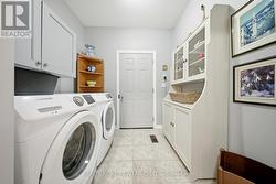 Laundry & Garage Door Access (Main Floor) - 