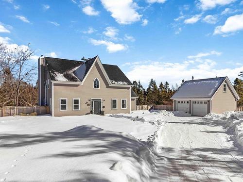 25 White Pine Ridge, Hubley, NS 