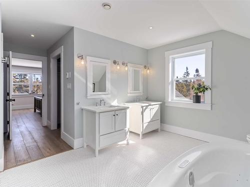 25 White Pine Ridge, Hubley, NS 