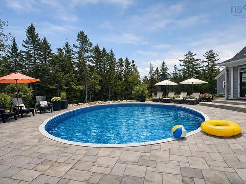 25 White Pine Ridge, Hubley, NS 