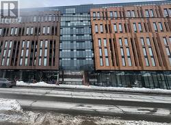 301 - 1720 BAYVIEW AVENUE  Toronto, ON M4G 3C4