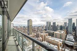 3209 - 89 MCGILL STREET  Toronto, ON M5B 0B1